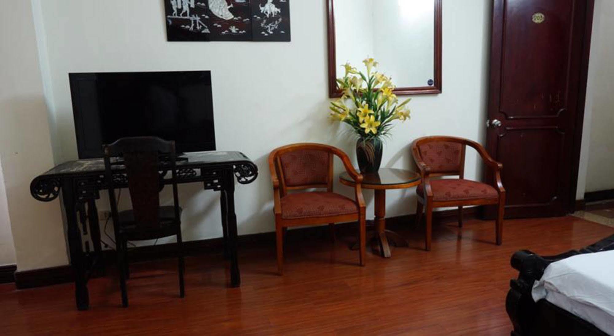 Hanoi Golden Moon Guest House & Travel מראה חיצוני תמונה